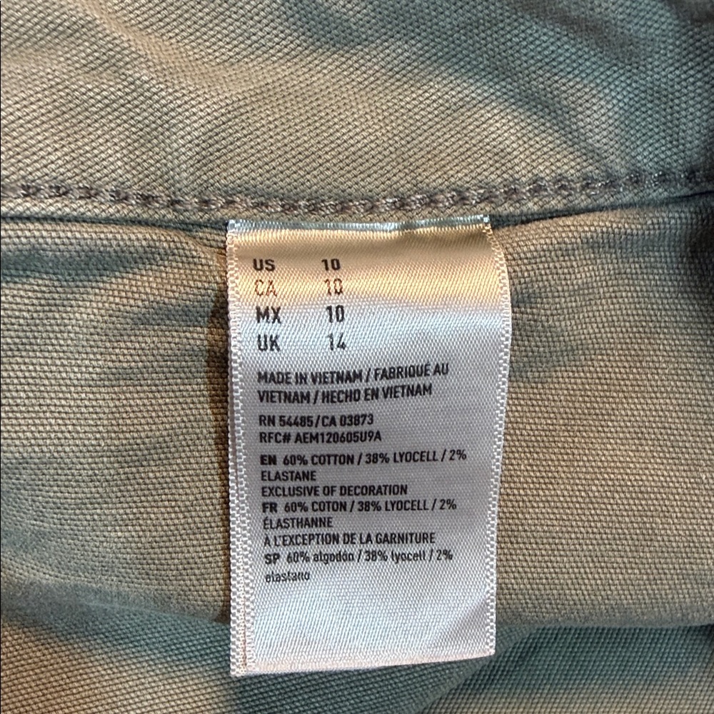 American Eagle Outfitters Olive Jean Shorts - Picture 3 of 7